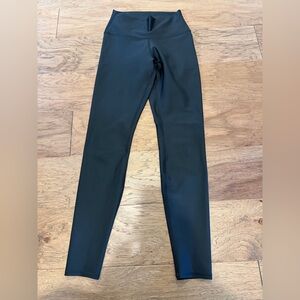 ALO Yoga Black High-Waist Airlift Legging